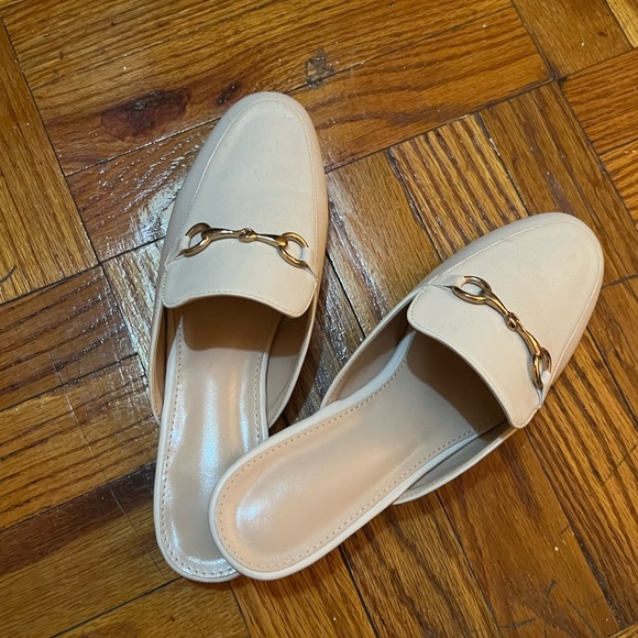 Mules - Picture 3 of 8